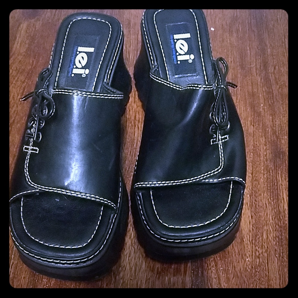 LEI heeled slide on sandals